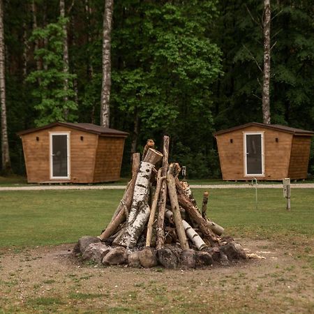 Camping & Camper Place Pasvalys Extérieur photo