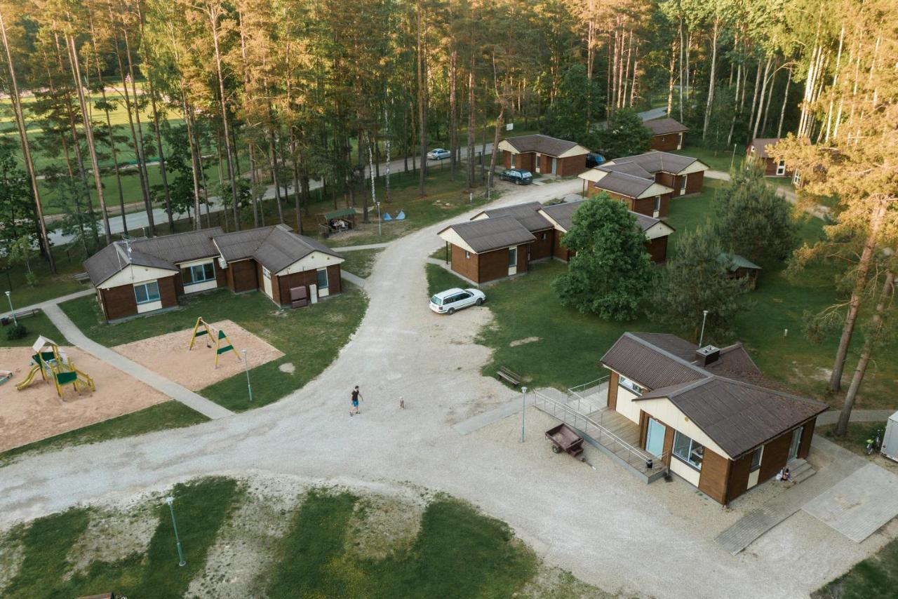 Camping & Camper Place Pasvalys Extérieur photo